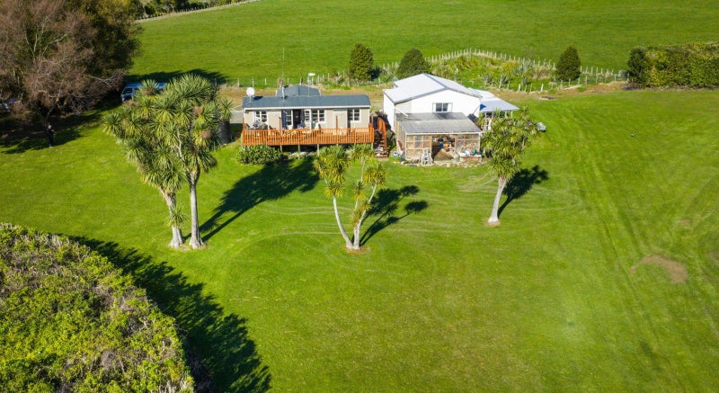 328 Millricks Line, Linton, Palmerston North - Carousel 43