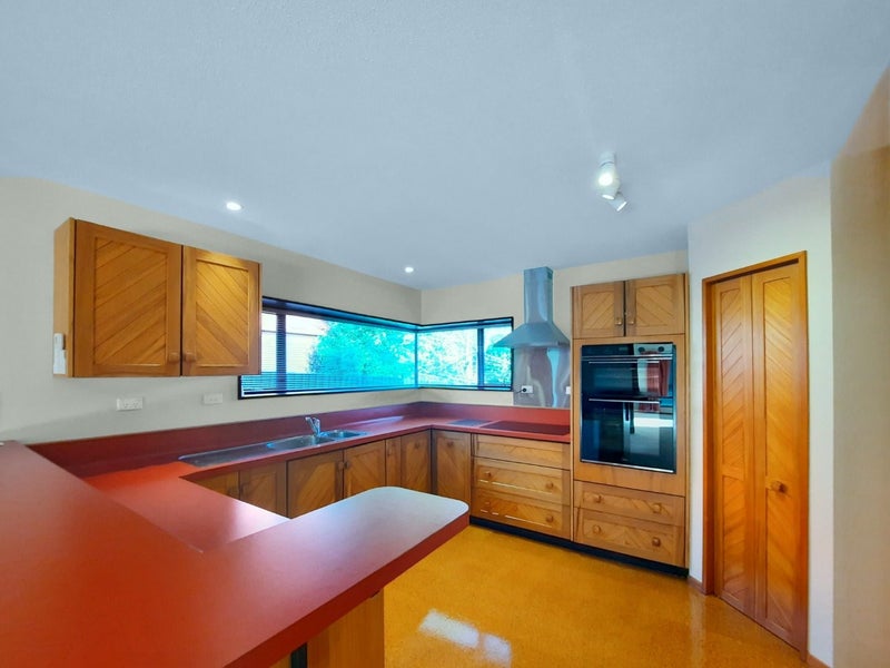 1/8 Cricklewood Place, Avonhead, Christchurch - Carousel 2