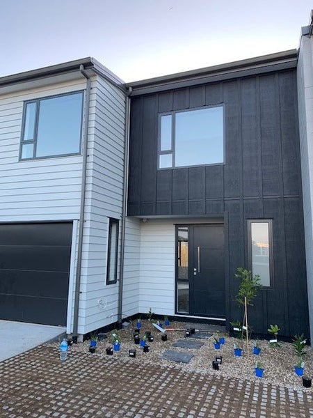 37D Tawhiri Road, One Tree Hill, Auckland - Carousel 1