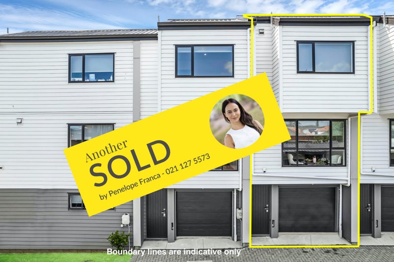 3/45 Dale Crescent, Pakuranga, Auckland - Carousel 1