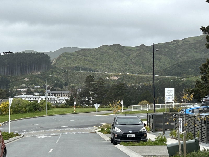 15 Koreke Close, Kenepuru, Porirua - Carousel 24