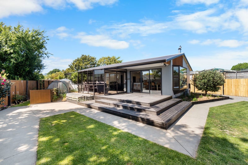 14 Warren Crescent, Hillmorton, Christchurch - Carousel 1