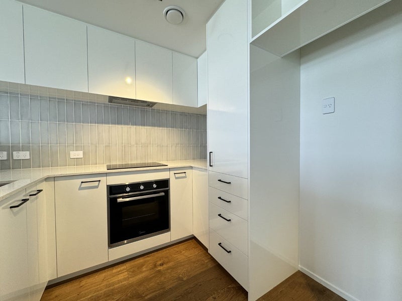 105/2A Ropa Lane, Miramar, Wellington - Carousel 2