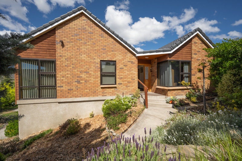 18 Earnscleugh Road, Bridge Hill, Alexandra - Carousel 2