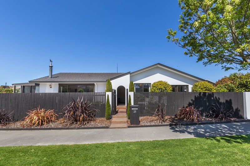 21 Harkness Place, Avonhead, Christchurch - Carousel 1
