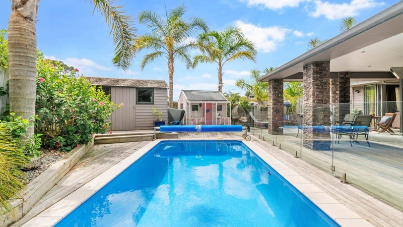 76 Ferry Road, Arkles Bay, Whangaparaoa - Carousel 1