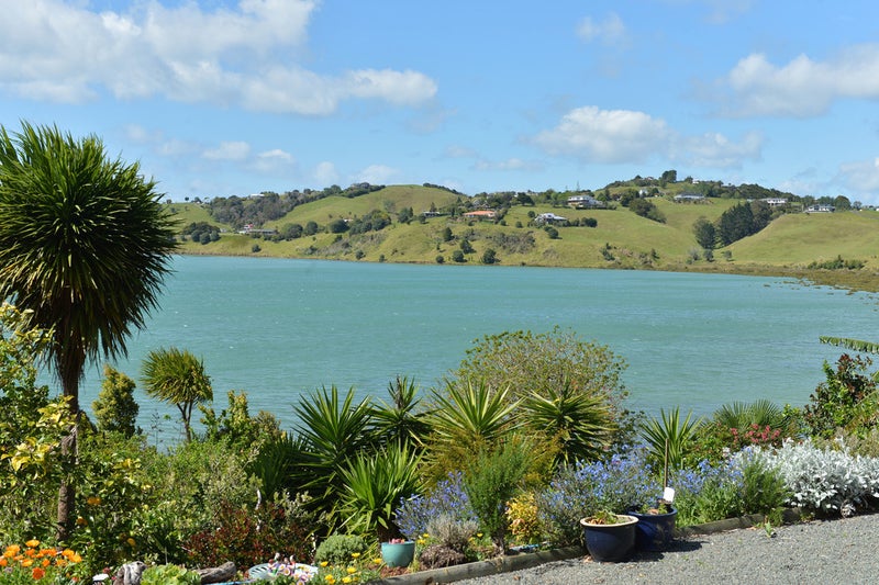 813 Whangarei Heads Road, Whangarei - Carousel 1