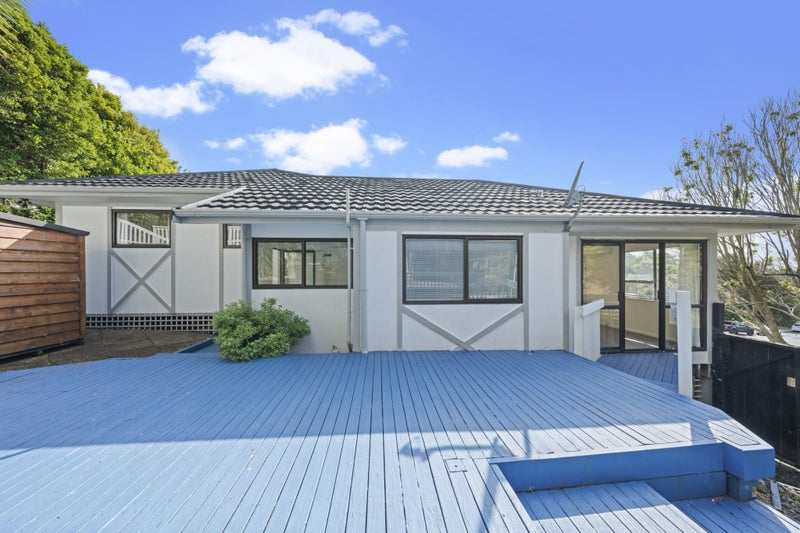 1/27 Sovereign Place, Glenfield, Auckland - Carousel 2