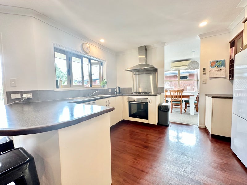 36 Oreti Crescent, Papamoa Beach, Papamoa - Carousel 2