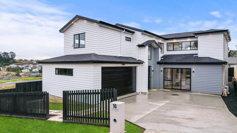 16 Bela Vista Boulevard, Swanson, Auckland - Carousel 1