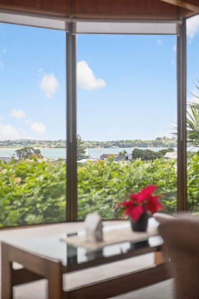 1/6 Basilton Close, Bucklands Beach, Auckland - Carousel 47