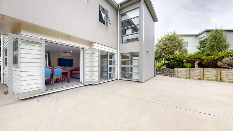 30B Erlestoke Crescent, Churton Park, Wellington - Carousel 1