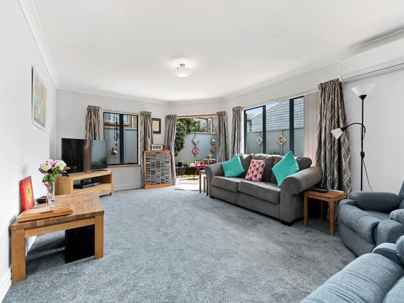 0 Argyll Road - Carousel 2