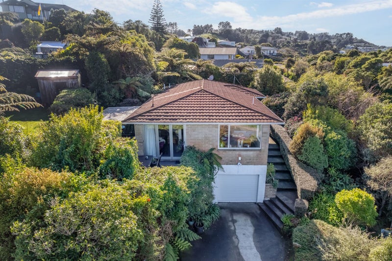 30 Poto Road, Normandale, Lower Hutt - Carousel 2
