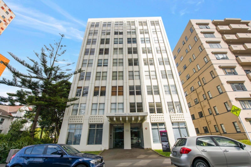 6D/123 Molesworth Street, Thorndon, Wellington - Carousel 2