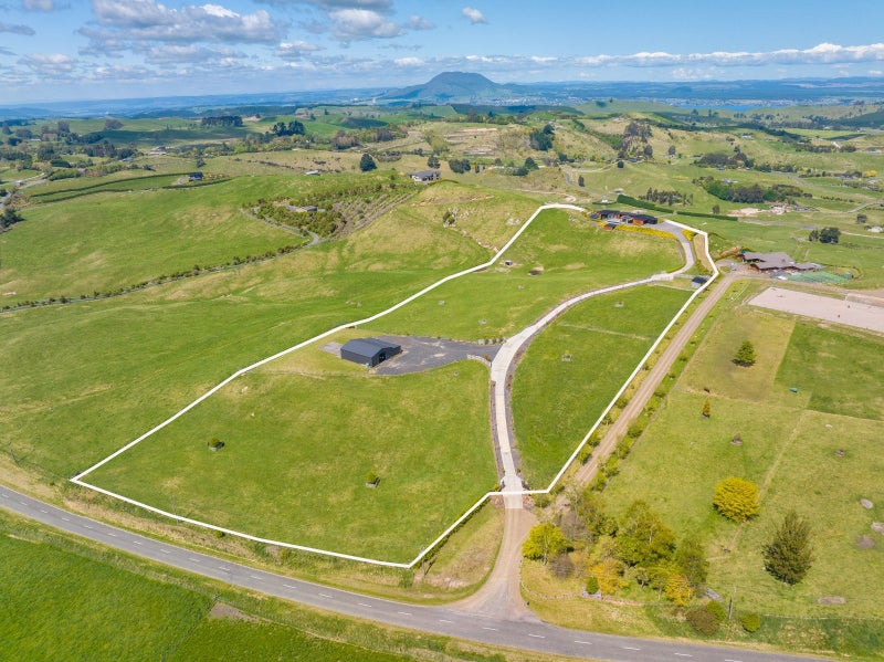 155 Whakaroa Road, Kinloch, Taupō - Carousel 37