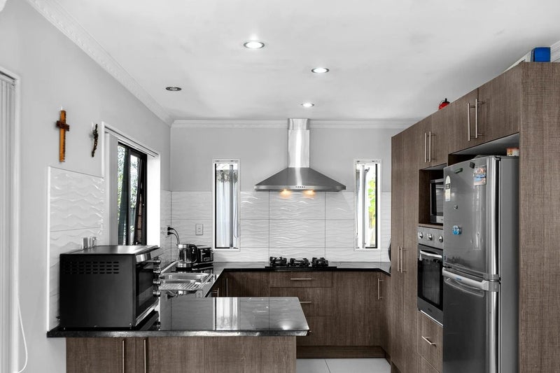 46C Russell Road, Manurewa, Auckland - Carousel 2