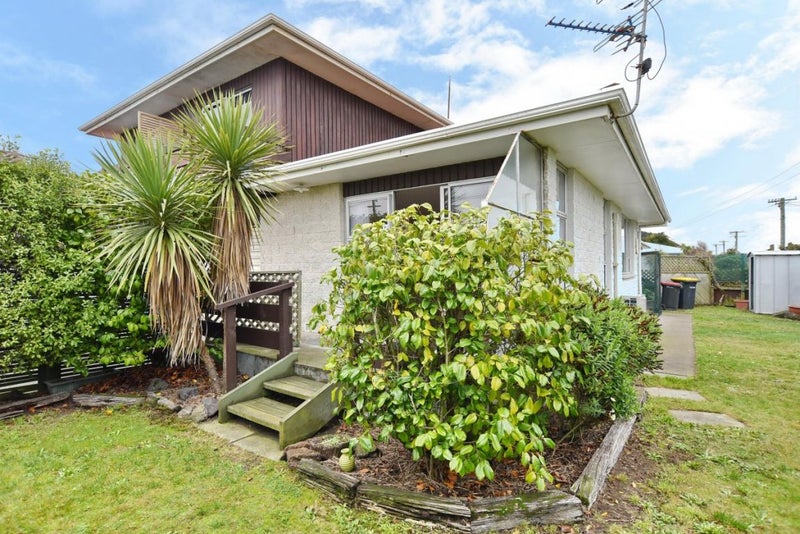 1/70 Hawke Street, New Brighton, Christchurch - Carousel 1