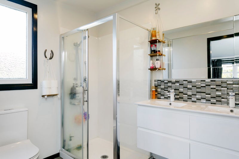 14 Pipi Street, Two Mile Bay, Taupo - Carousel 21