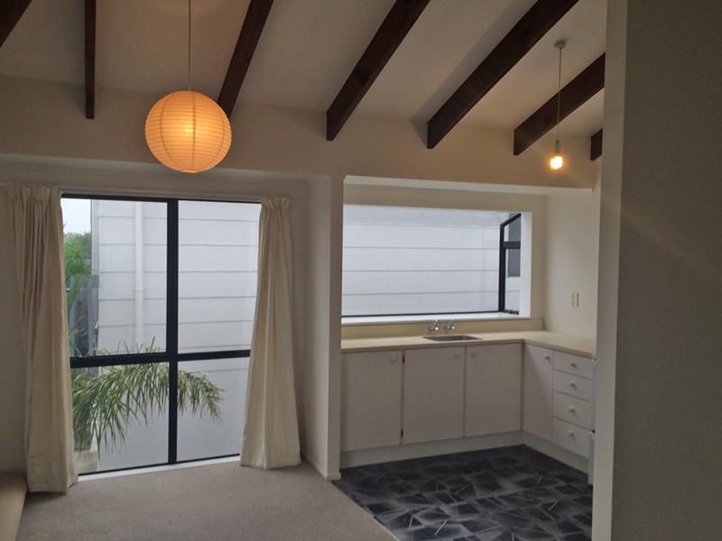 1/69 Trias Road, Totara Vale, Auckland - Carousel 2