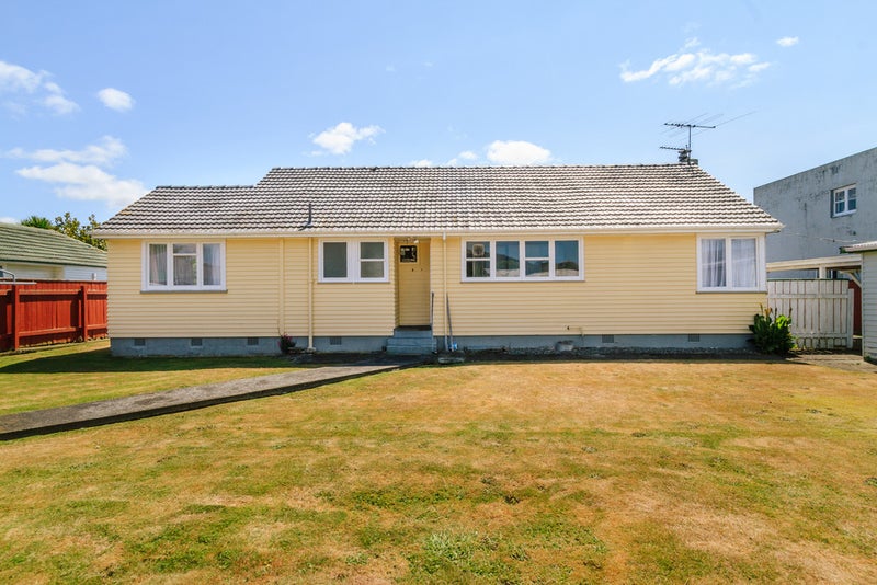 3 Redwood Street, Elderslea, Upper Hutt - Carousel 20