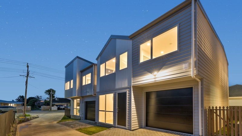 80B Matipo Road, Te Atatu Peninsula, Auckland - Carousel 1