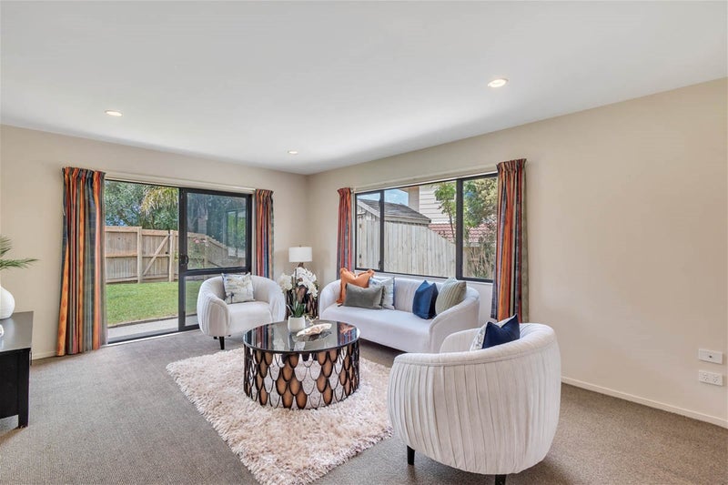 16 Coventry Way, Long Bay, Auckland - Carousel 2