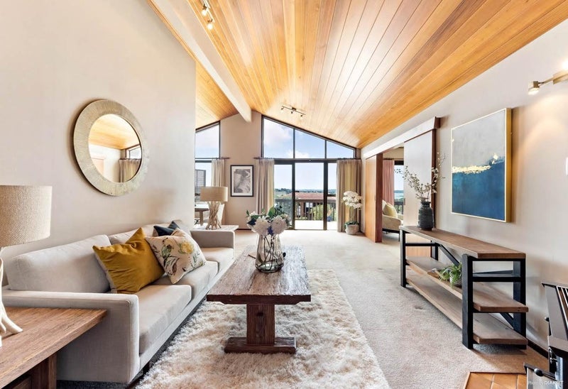 16 Flagstaff Place, Massey, Waitakere City, Auckland - Carousel 2