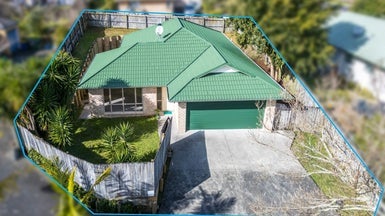 7 Xena Way, Henderson, Auckland - Carousel 1