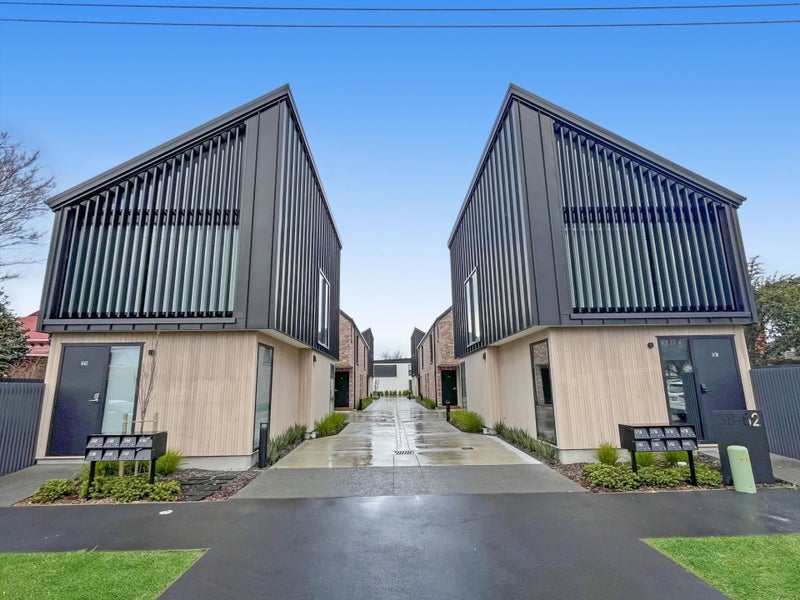 1/60 Derby Street, St Albans, Christchurch - Carousel 14