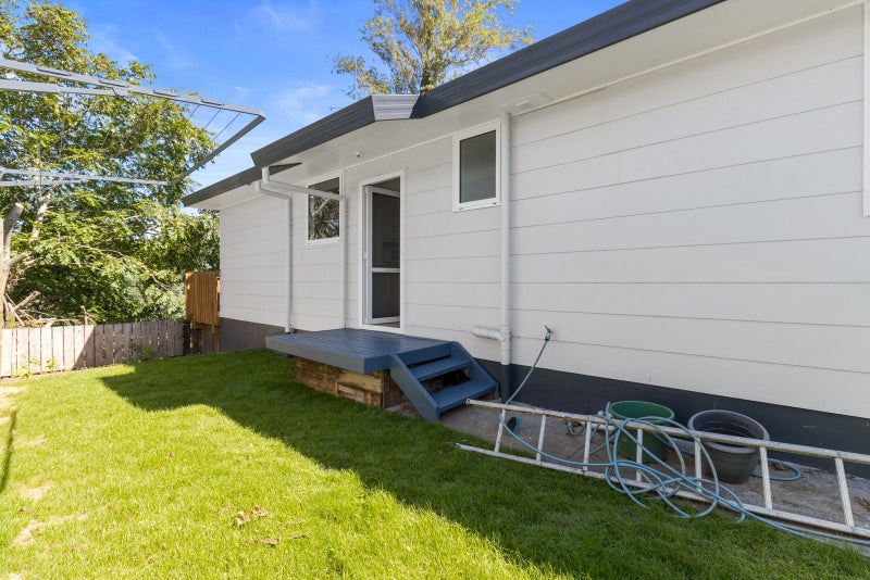 10D Saxbys Road, Glenview, Hamilton - Carousel 13