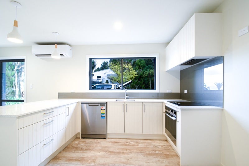 164 Opanuku Road, Henderson Valley, Auckland - Carousel 1