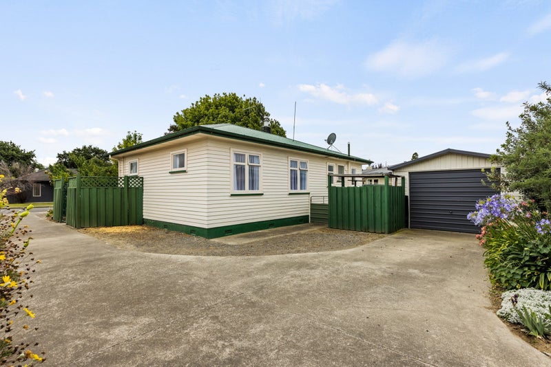 16 Menin Road, Onekawa, Napier - Carousel 19