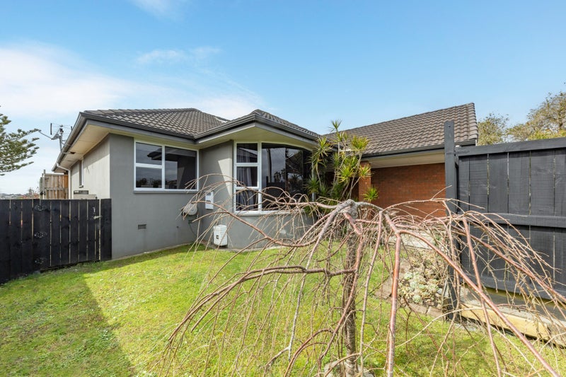 1540 Dominion Extension, MOUNT ROSKILL, AUCKLAND - Carousel 2