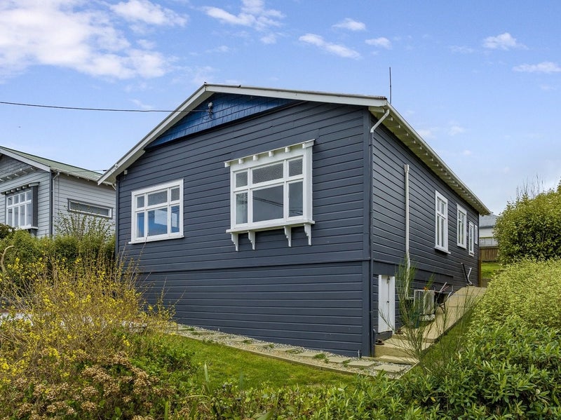 38 Bernard Street, Kenmure, Dunedin - Carousel 1