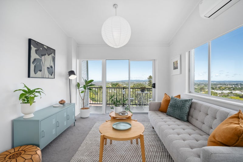 10/5 Bourne Street, Mount Eden, Auckland - Carousel 1