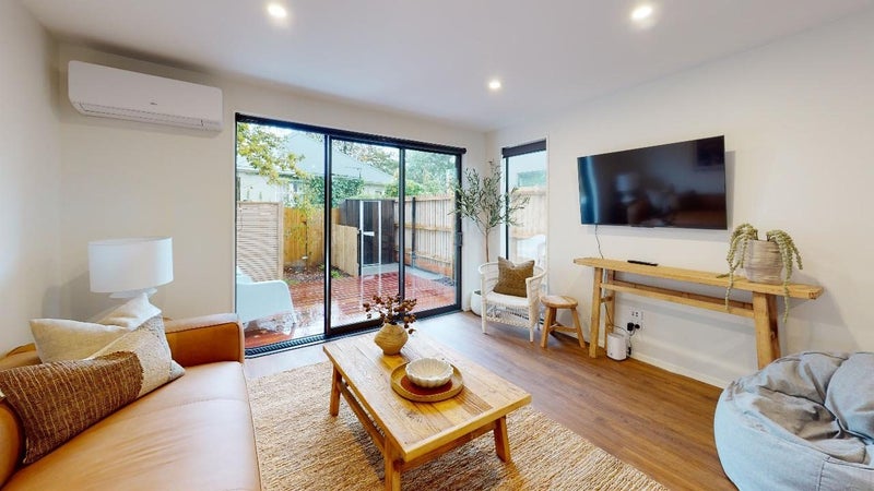 4/8B Huia Street, Riccarton, Christchurch - Carousel 14