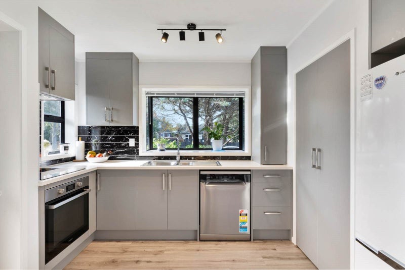 1/12 Shepherds Road, Papakura, Auckland - Carousel 2