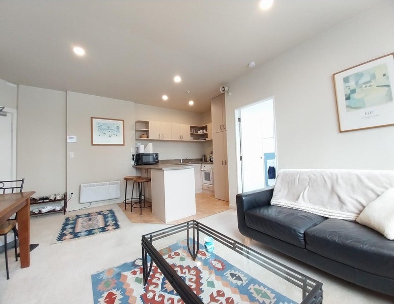 5E/49 Manners Street, Te Aro, Wellington - Carousel 1