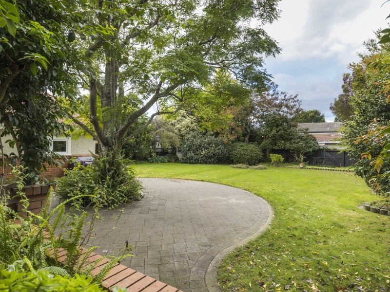 32 Elmira Avenue, Hokowhitu, Palmerston North - Carousel 26