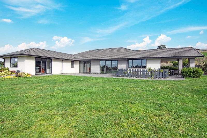21 Suncrest Drive, Tasman - Carousel 2