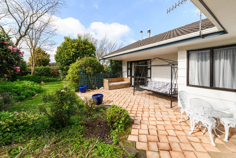 72 Geraldine Crescent, Cloverlea, Palmerston North - Carousel 2