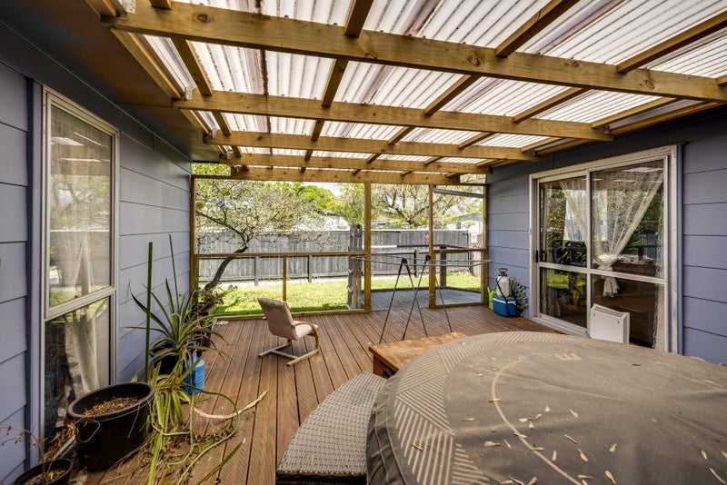4 Palgrave Avenue, Flaxmere, Hastings - Carousel 2