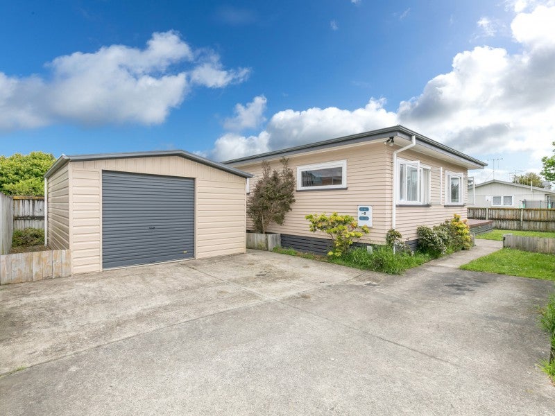 74C Tawa Street, Melville, Hamilton - Carousel 2