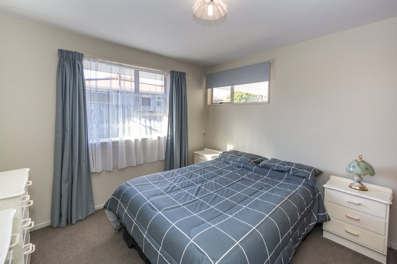 2/194 Halswell Road, Hillmorton, Christchurch - Carousel 1