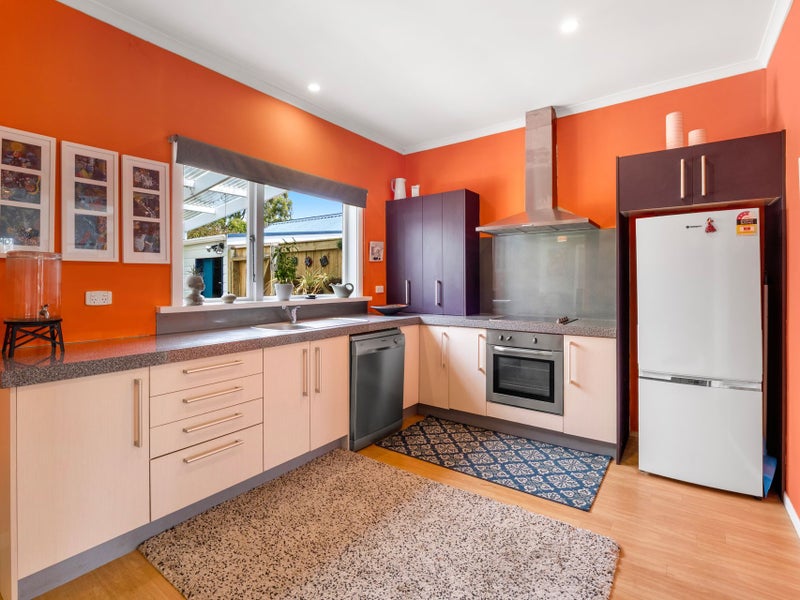86A Portal Street, Durie Hill, Whanganui - Carousel 2