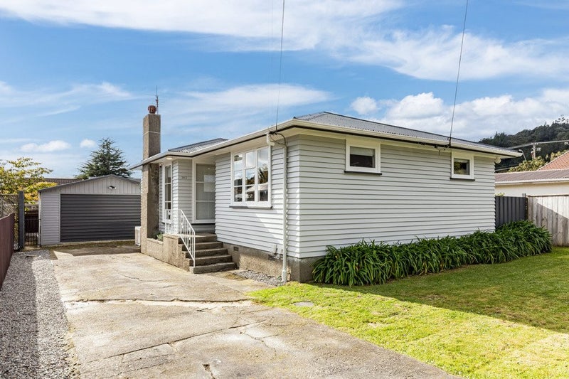 383 George Street, Stokes Valley, Lower Hutt - Carousel 23
