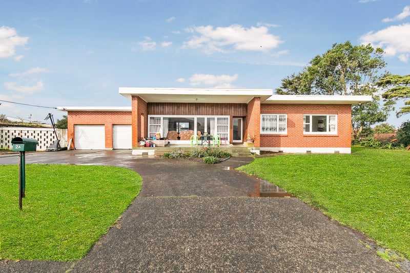 2A Colin Street, Mangere, Auckland - Carousel 1