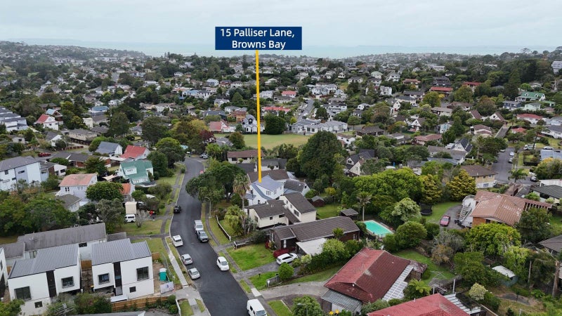 15 Palliser Lane, Browns Bay, Auckland - Carousel 1