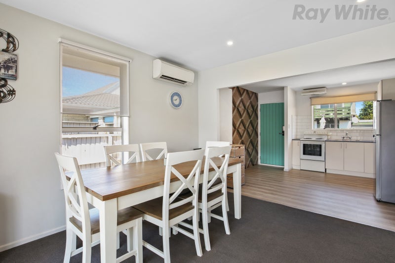 2/10 Washbournes Road, Wigram, Christchurch - Carousel 2